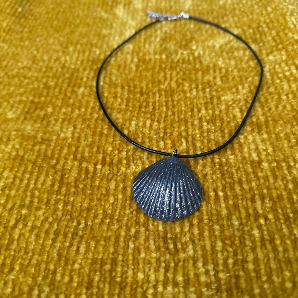 Handmade Shell Necklace 🐚